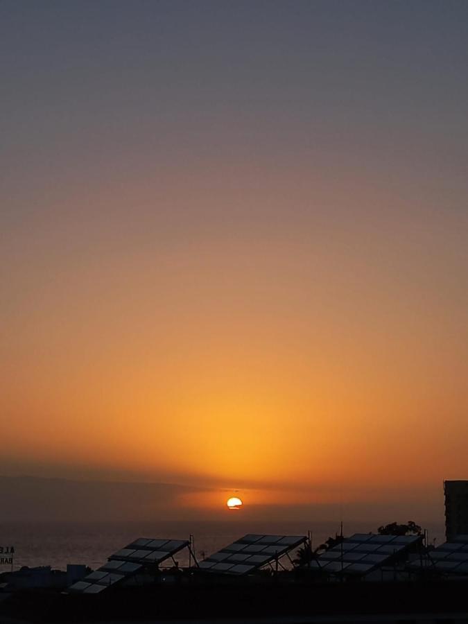 Sunset Over The Sea Playa de las Americas  Exteriér fotografie